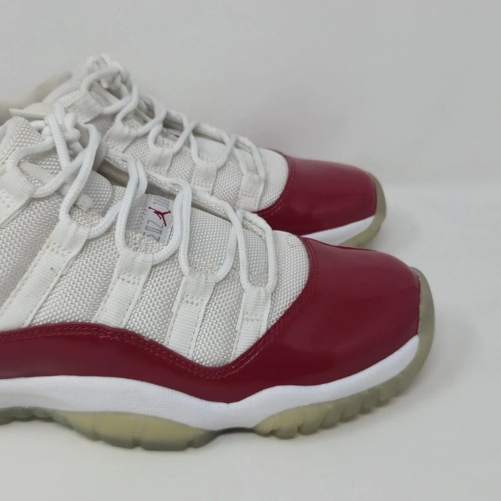 Air Jordan‎ 11 Retro Low Cherry 2016 White Red 528896-102 Size 7Y GS Women 8.5